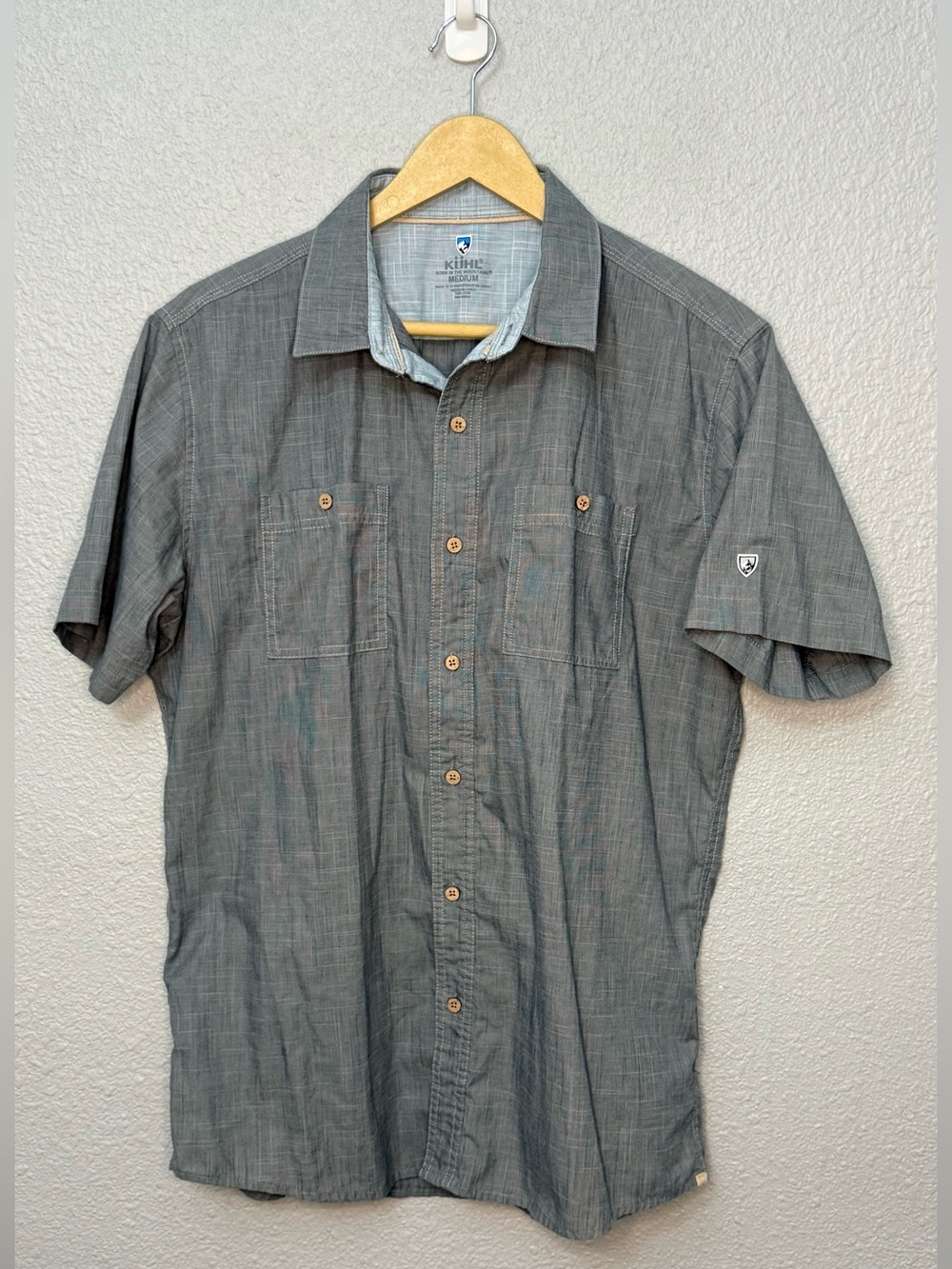 KÜHL | Karib Short Sleeve Shirt | Size Medium